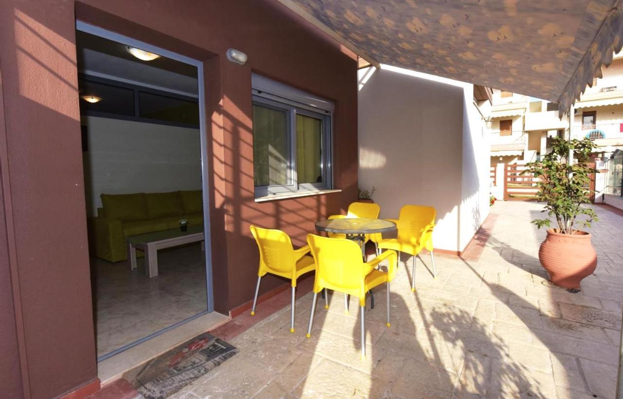 Elia Beach Modern Suites Flogita Exterior foto